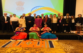 As part of AKAM, Embassy organized an outreach event in Caracas to promote Trade and Tourism in the Indian States of Uttar Pradesh and Karnataka. Amb. Abhishek Singh made a presentation in a well attended event which included a cultural performance.